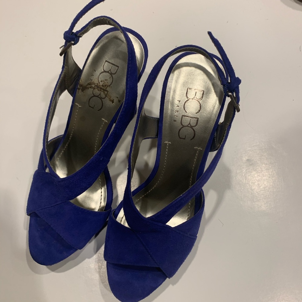 BCBG heels royal blue.